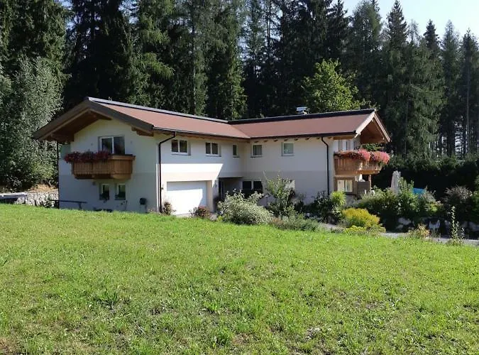 Haus Petra 레오강