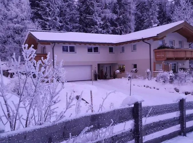 Haus Petra 레오강